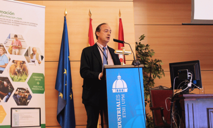 Pedro Sayalero, Jefe de Producto de Rumiantes de Trouw Nutrition España, participó como ponente en las Jornadas organizadas por FEDNA-ANEMBE hablando de los últimos avances en nutrición vitamínico mineral de rumiantes.