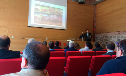 Alberto Álvarez analiza el mercado de la carne de porcino en la Asamblea General de Porcat