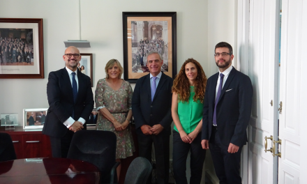 Veterindustria firma un convenio de colaboración con la Universidad Europea de Madrid