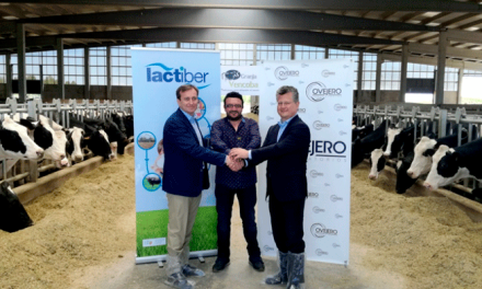 Laboratorios Ovejero y Lactiber León firman un acuerdo para promover el uso prudente de los antibióticos en el ganado de producción lechera