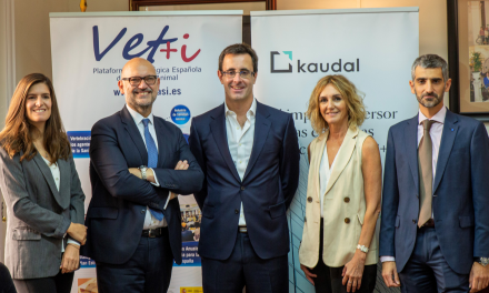 La Fundación Vet+i y la empresa Kaudal Technology Investment firman un Convenio de Colaboración para favorecer la I+D empresarial